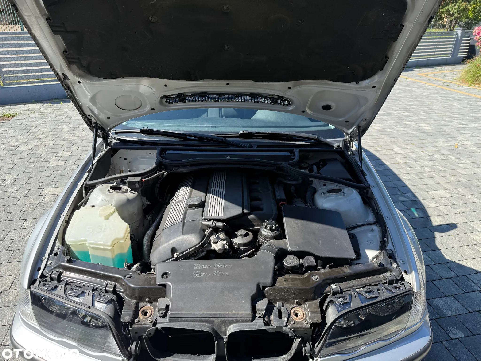 BMW Seria 3 325i - 15