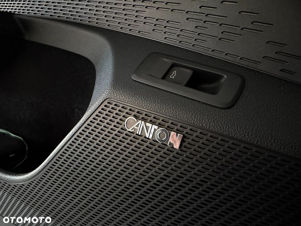 Skoda Octavia 2.0 TSI RS DSG - 25