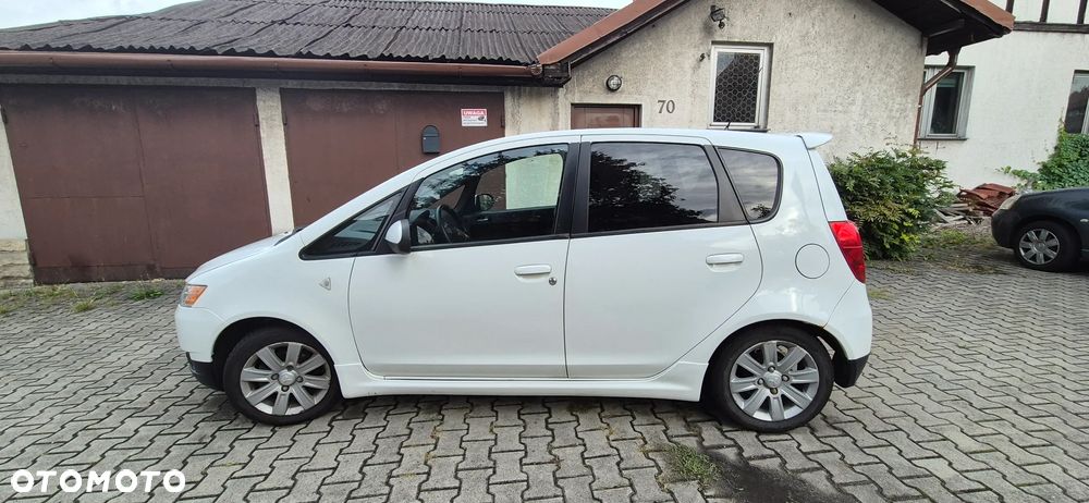 Mitsubishi Colt - 9