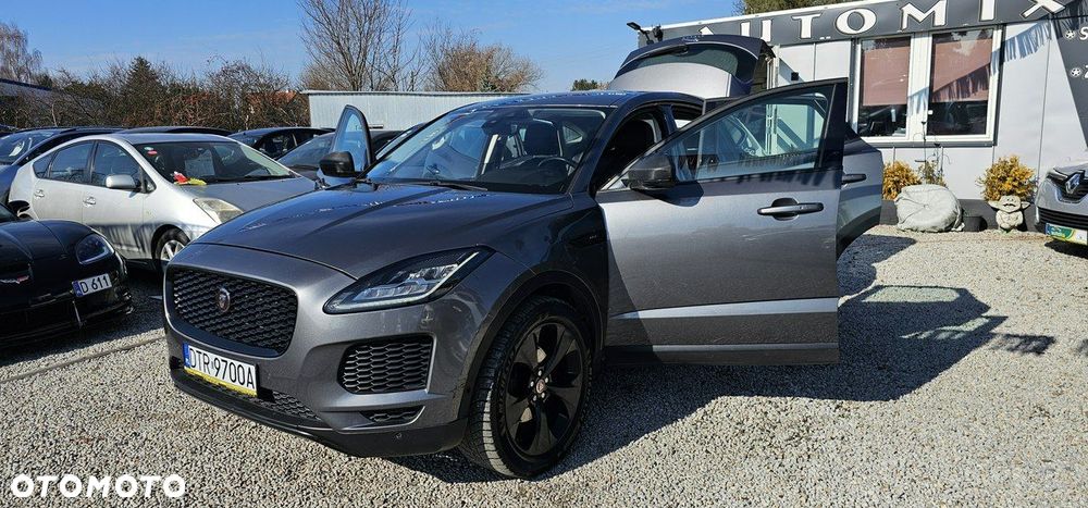 Jaguar E-Pace - 17