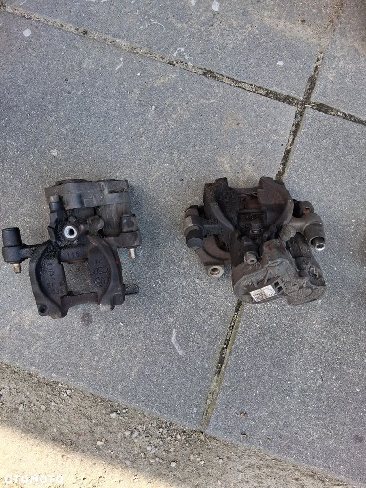 Zaciski tyl tylne Lewy Prawy elektryczny A3 8v octavia - 1