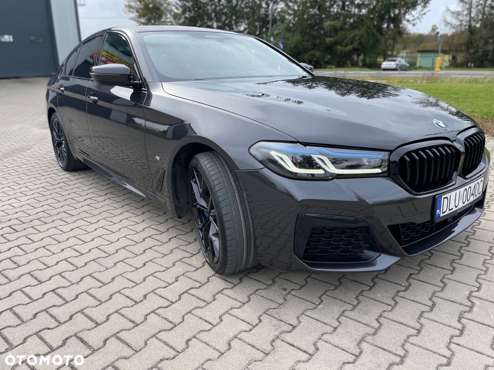 BMW Seria 5 530i xDrive mHEV M Sport sport - 2