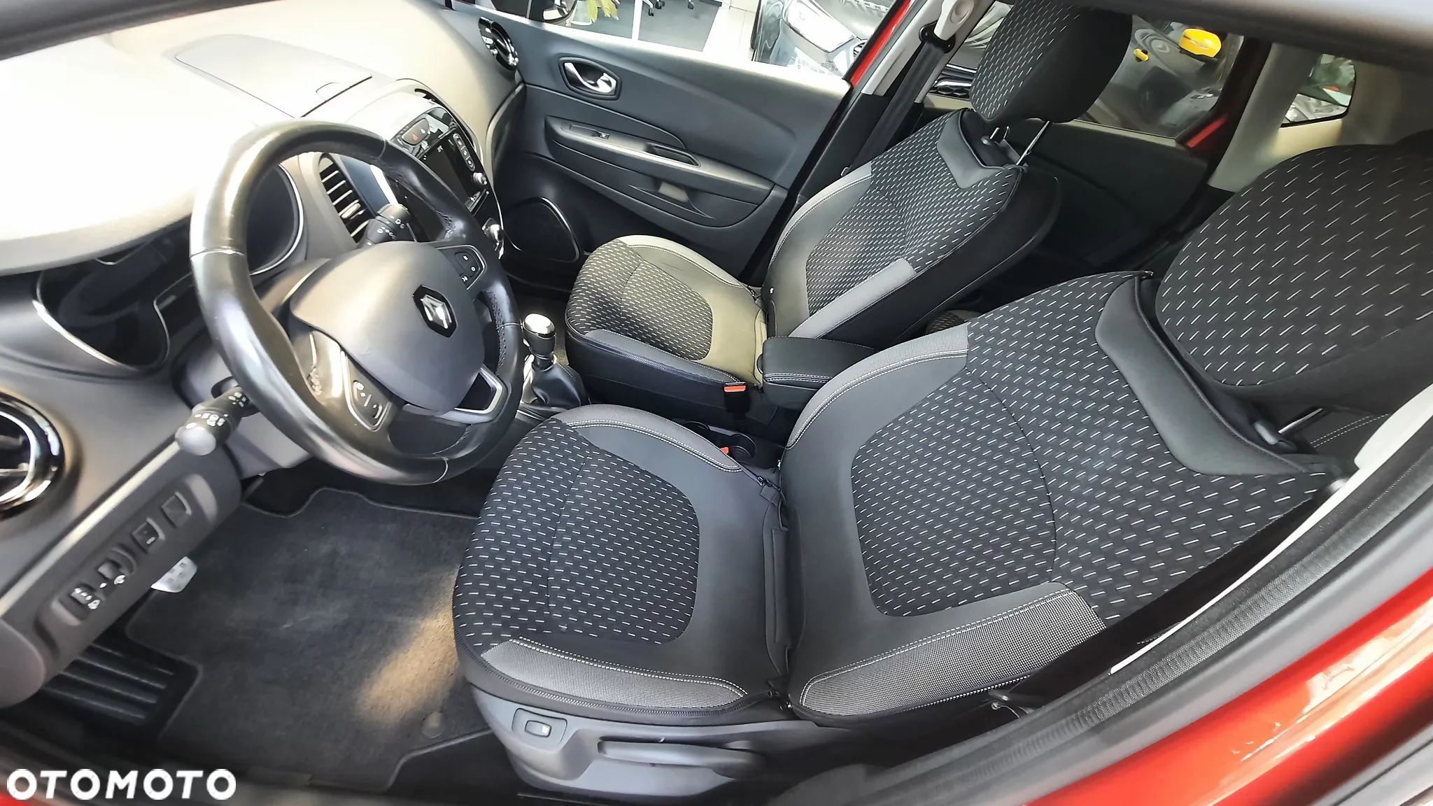 Renault Captur TCe 130 GPF COLLECTION - 13