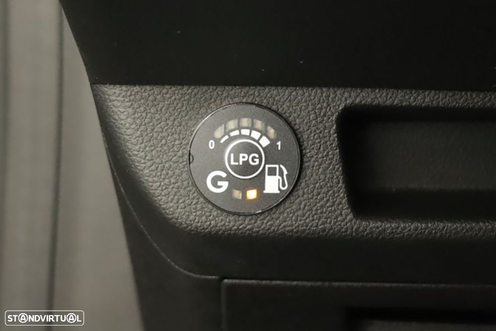 Renault Clio 1.0 TCe Evolution Bi-Fuel - 21