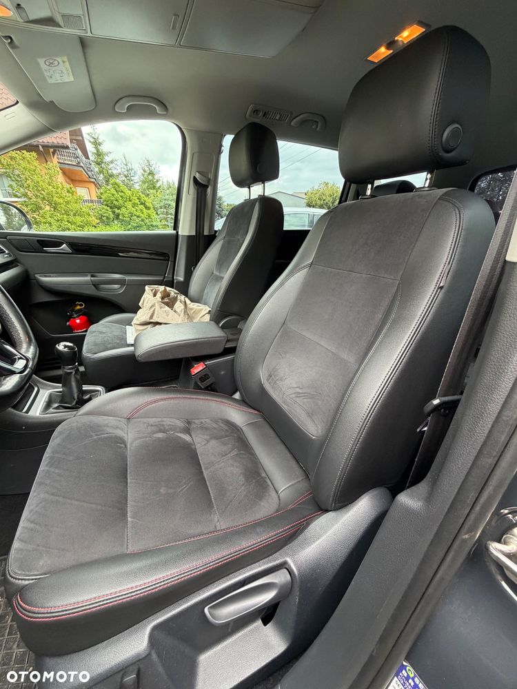 Volkswagen Sharan 2.0 TDI BMT Highline - 24