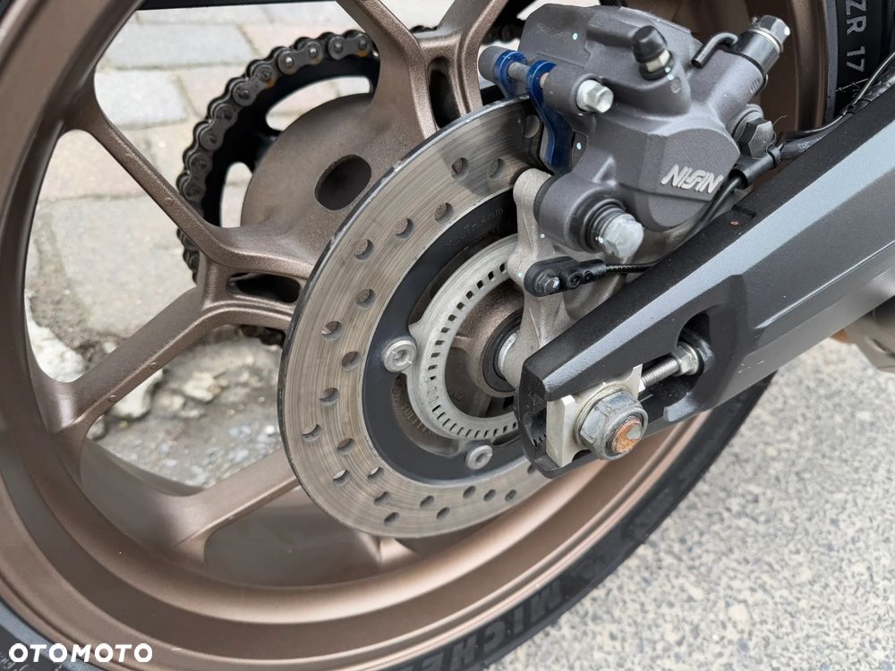 Honda CB - 26