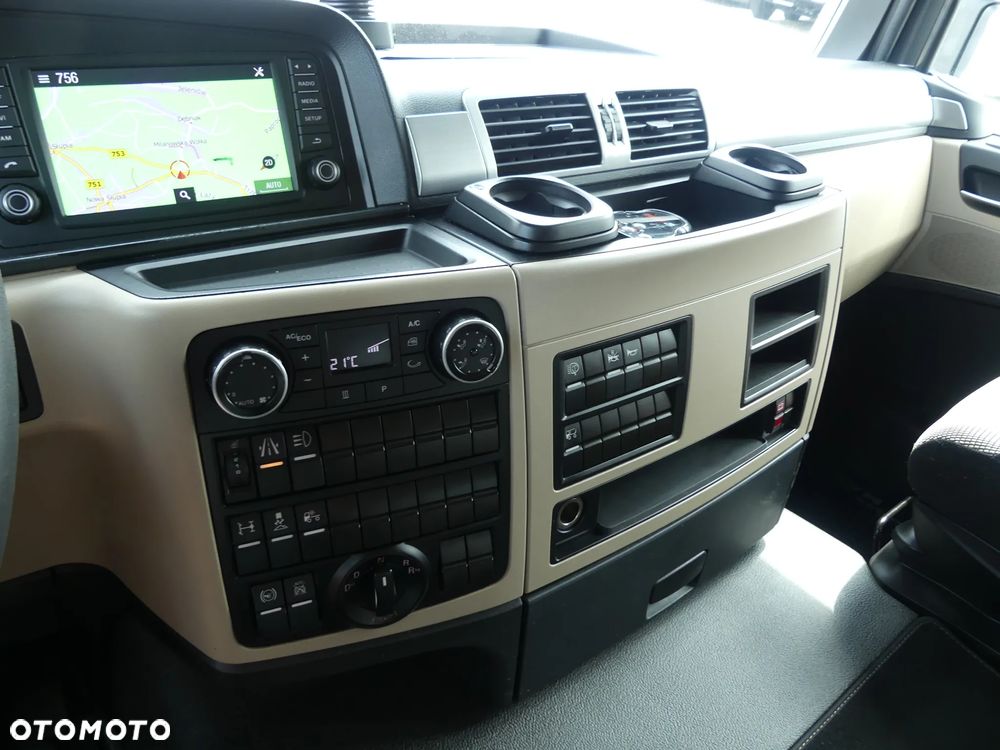 MAN TGM 18.290 / EURO 6 / KONTENER + WINDA / OTWIERANY BOK / - 29