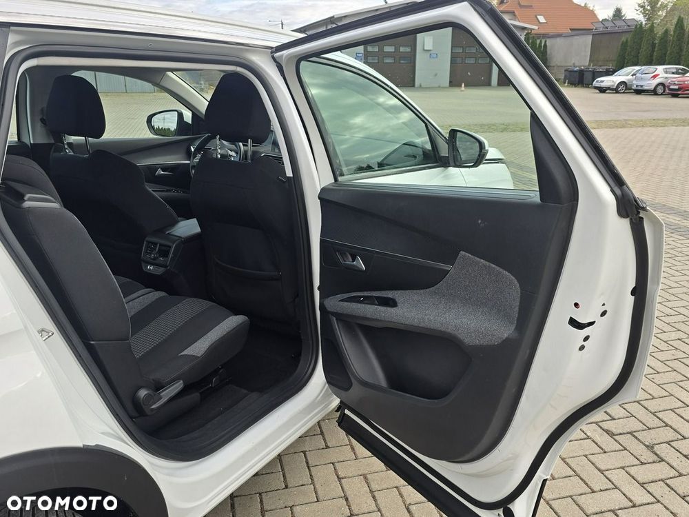 Peugeot 5008 - 23