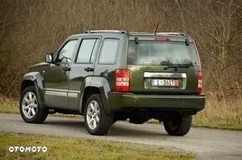 Jeep Cherokee 3.7 Limited - 29