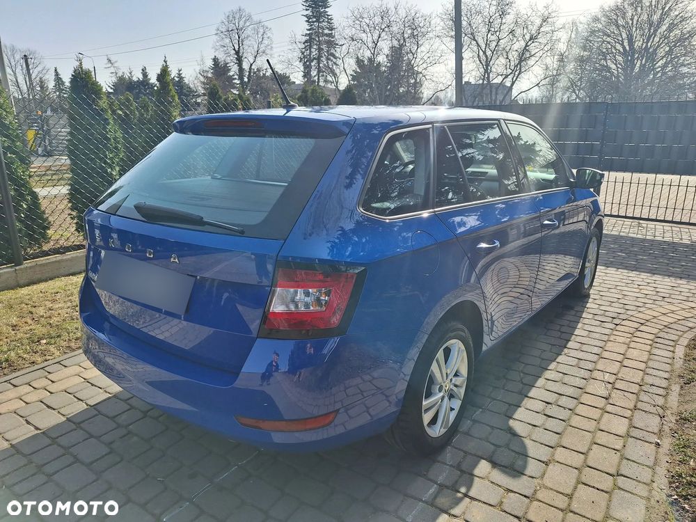 Skoda Fabia 1.0 TSI Ambition - 4
