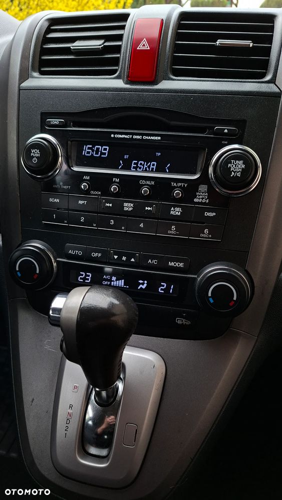 Honda CR-V 2.0i-VTEC Automatik Elegance 50 Jahre Edition - 24