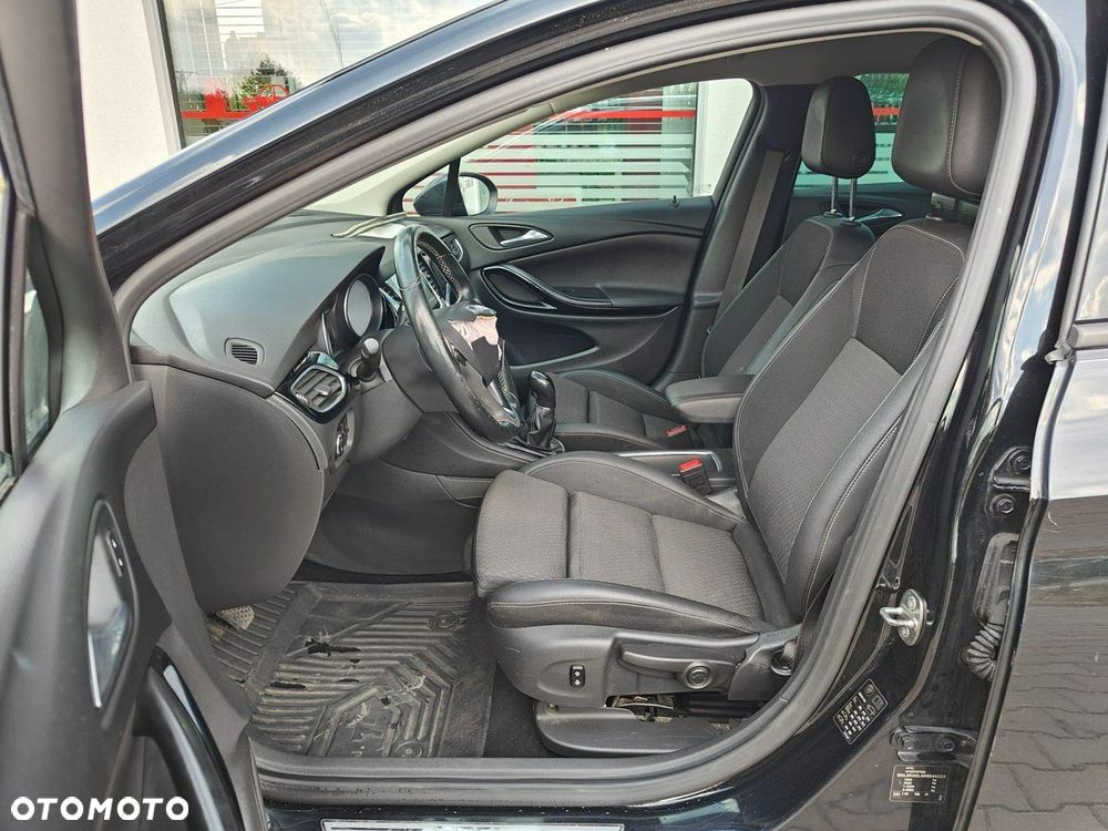Opel Astra - 10