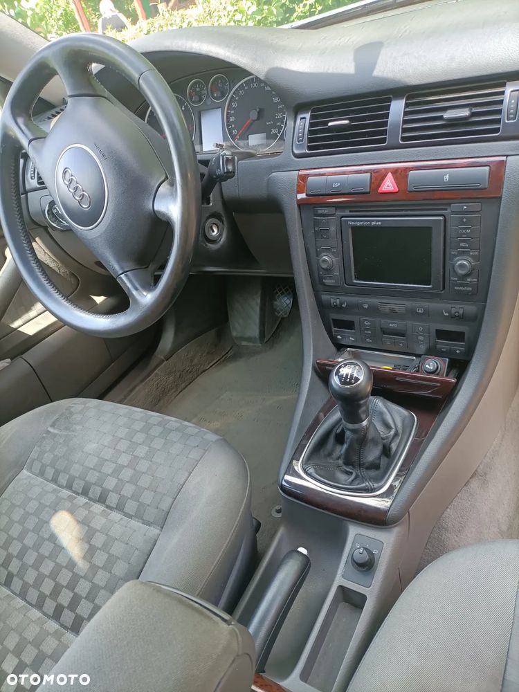 Audi A6 Avant - 6
