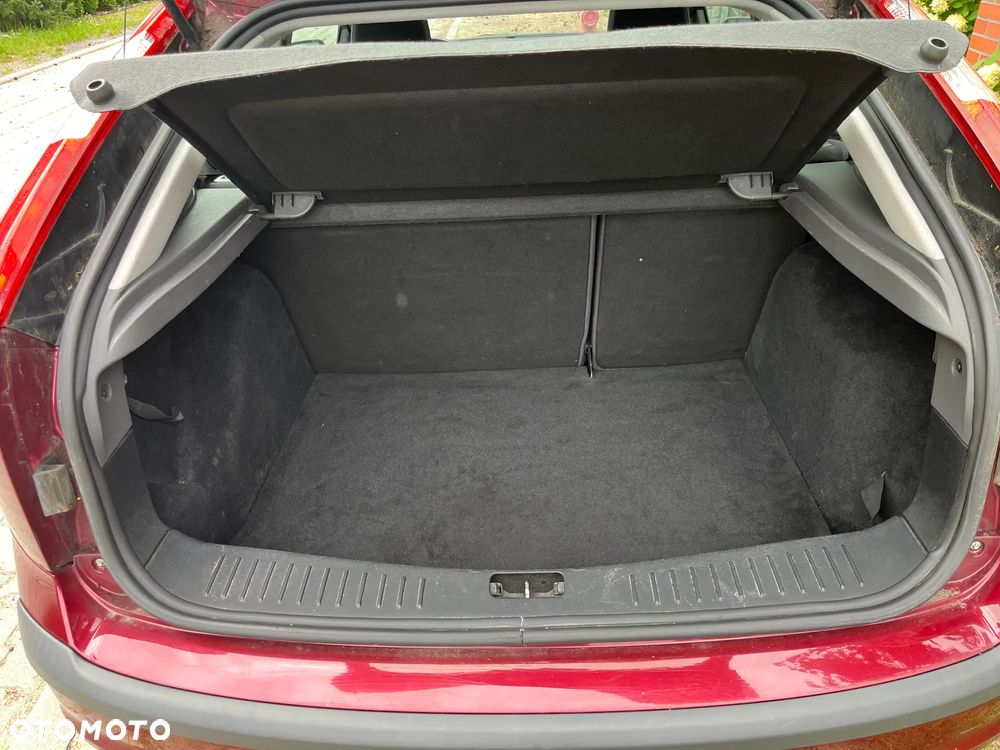 Ford Focus 1.6 Comfort - 4