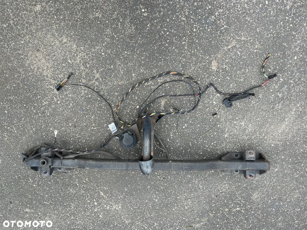 BMW E60 HAK HOLOWNICZY