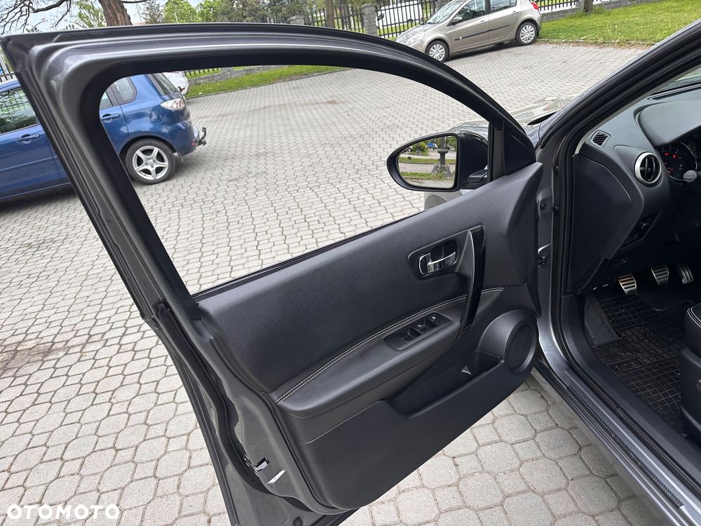 Nissan Qashqai+2 2.0 I-Way - 16