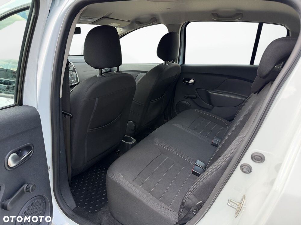 Dacia Sandero - 26