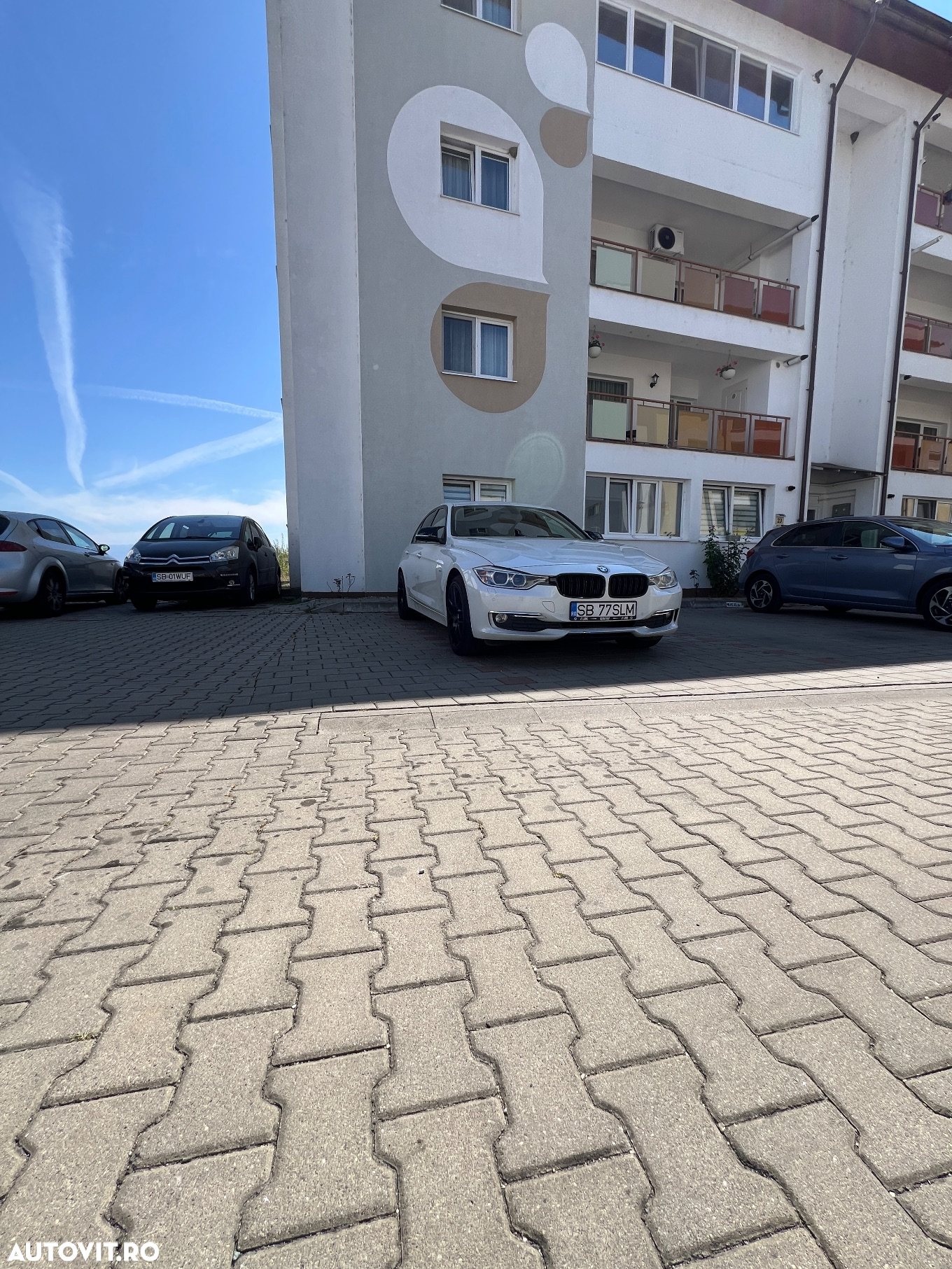 BMW Seria 3 320d - 25