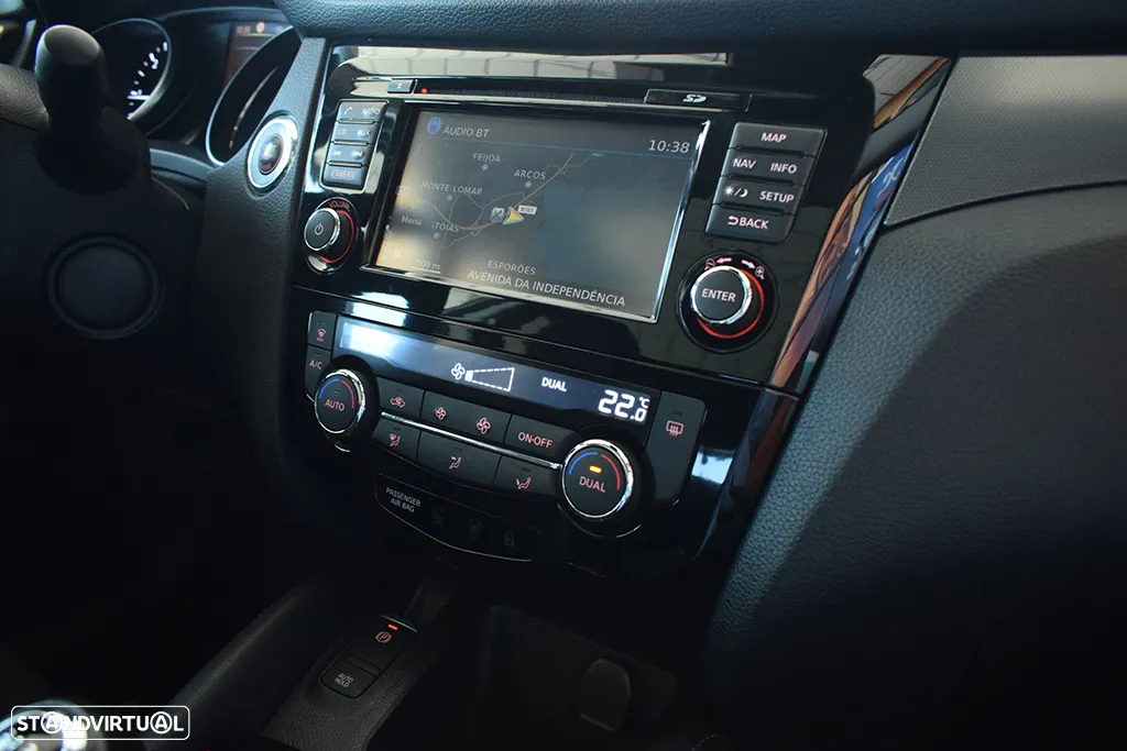 Nissan Qashqai 1.5 dCi Tekna Premium - 40