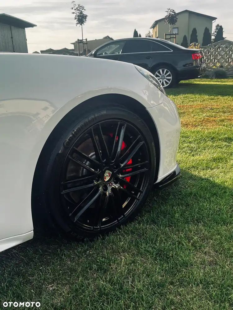 Porsche Panamera 2019 photo 4