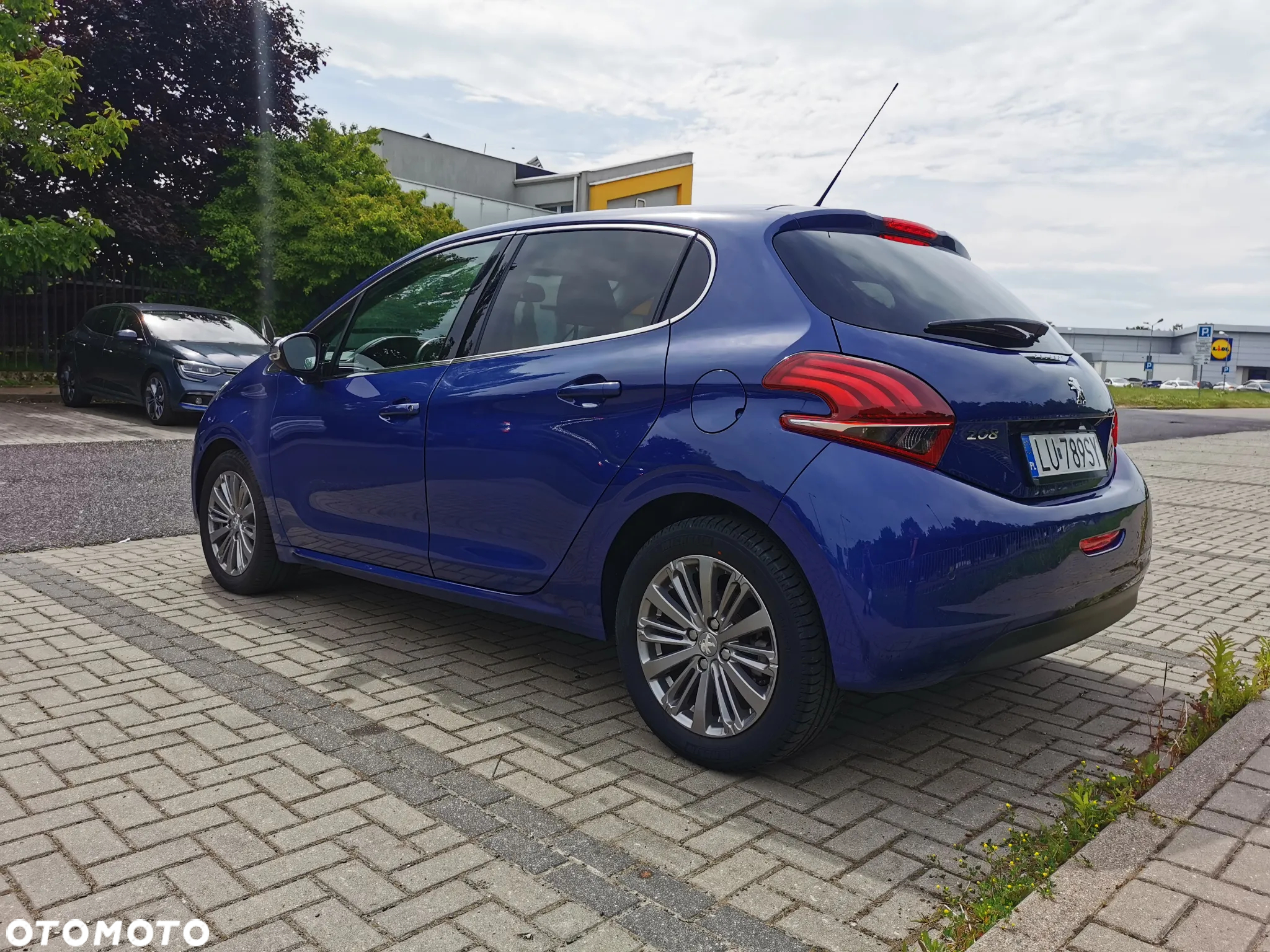 Peugeot 208 1.2 PureTech Allure S&S - 4