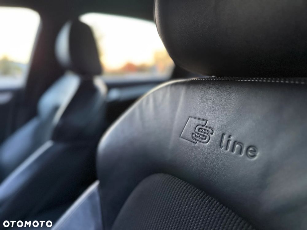 Audi A4 Limousine 1.8 TFSI S line Sportpaket - 11