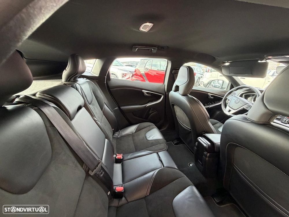 Volvo V40 2.0 D3 R-Design Geartronic - 9