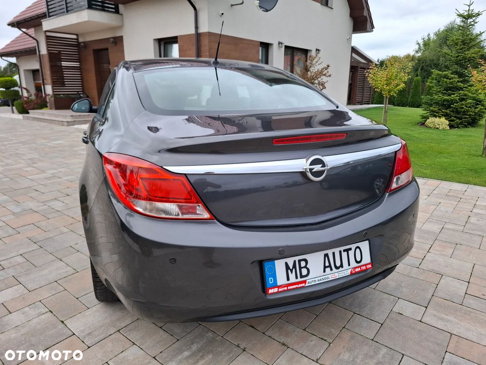Opel Insignia 1.6 Design Edition - 16