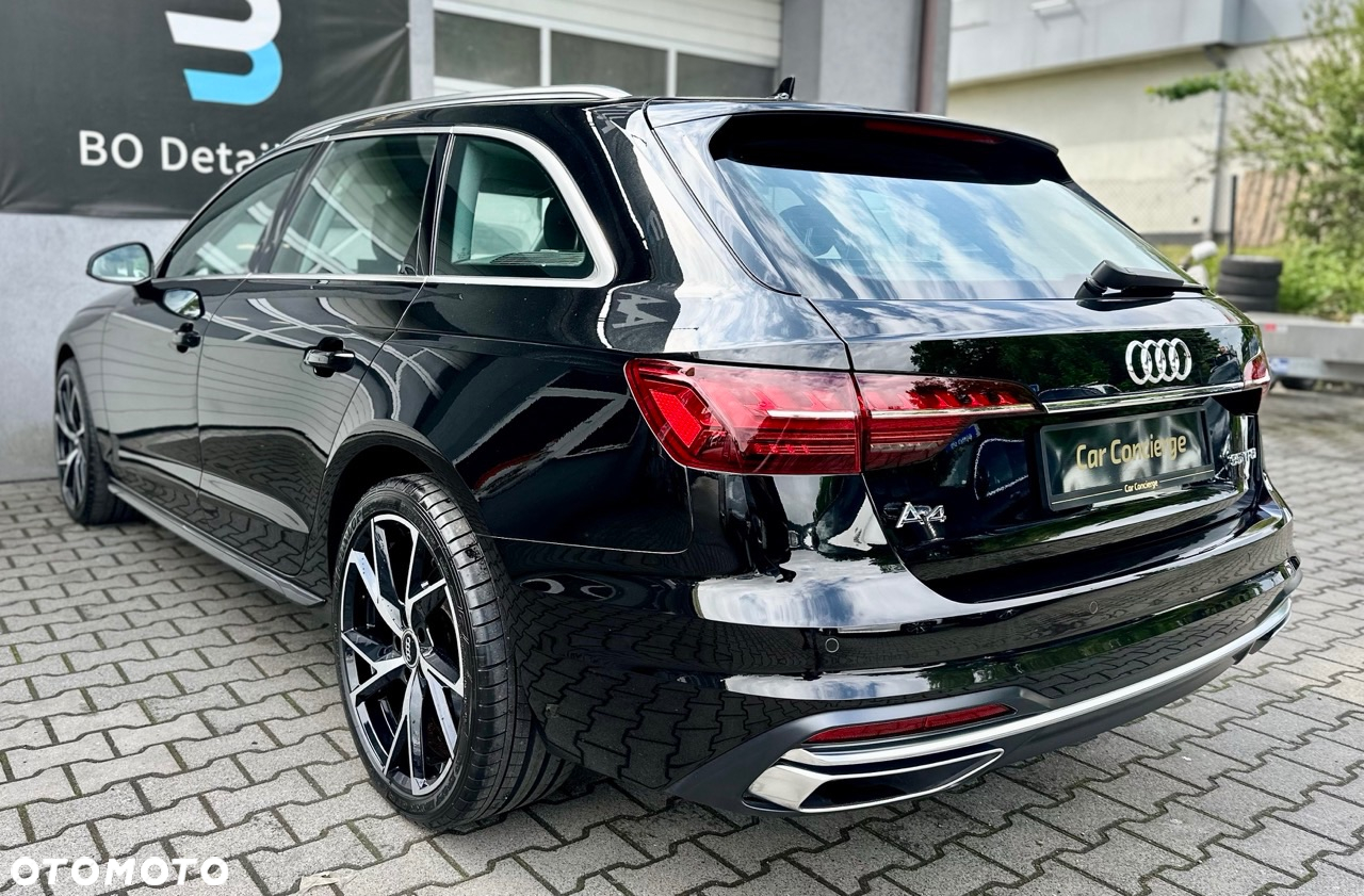 Audi A4 - 4