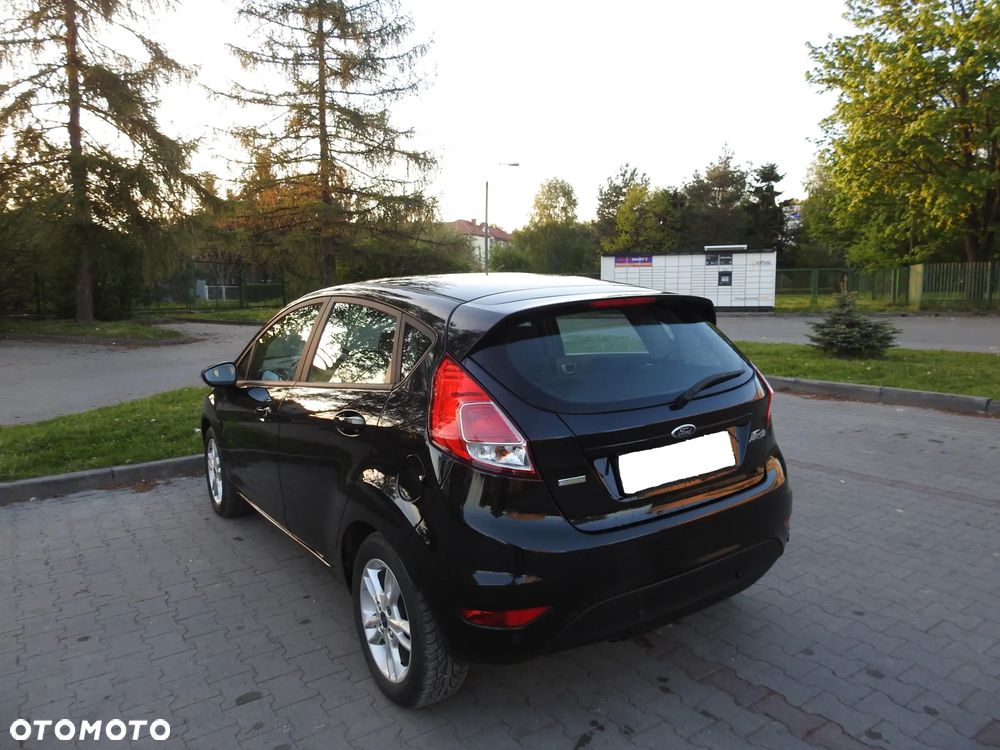 Ford Fiesta - 12