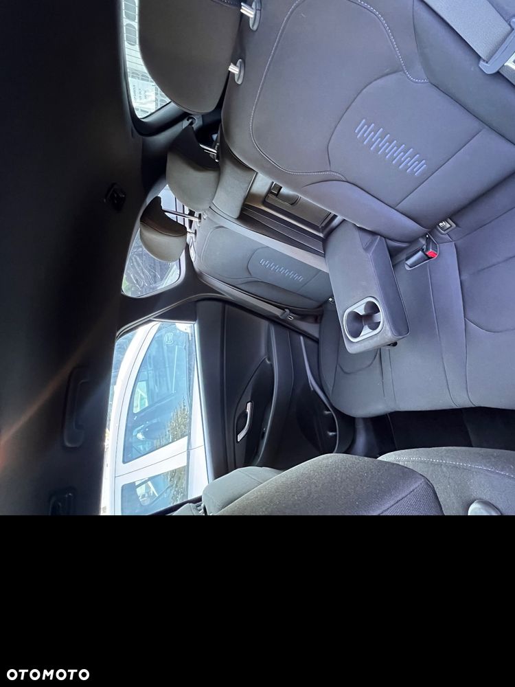 Hyundai i30 - 28
