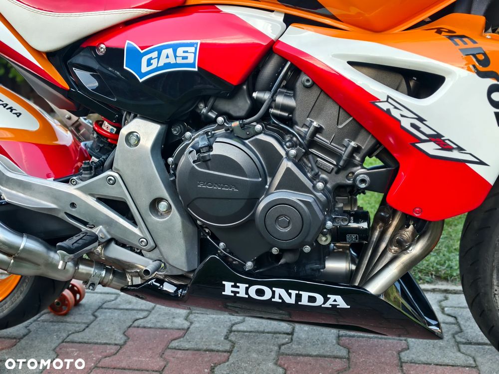 Honda Hornet - 9