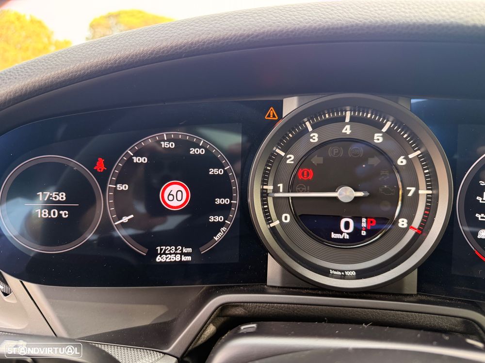 Porsche 911 (992) Carrera PDK - 17