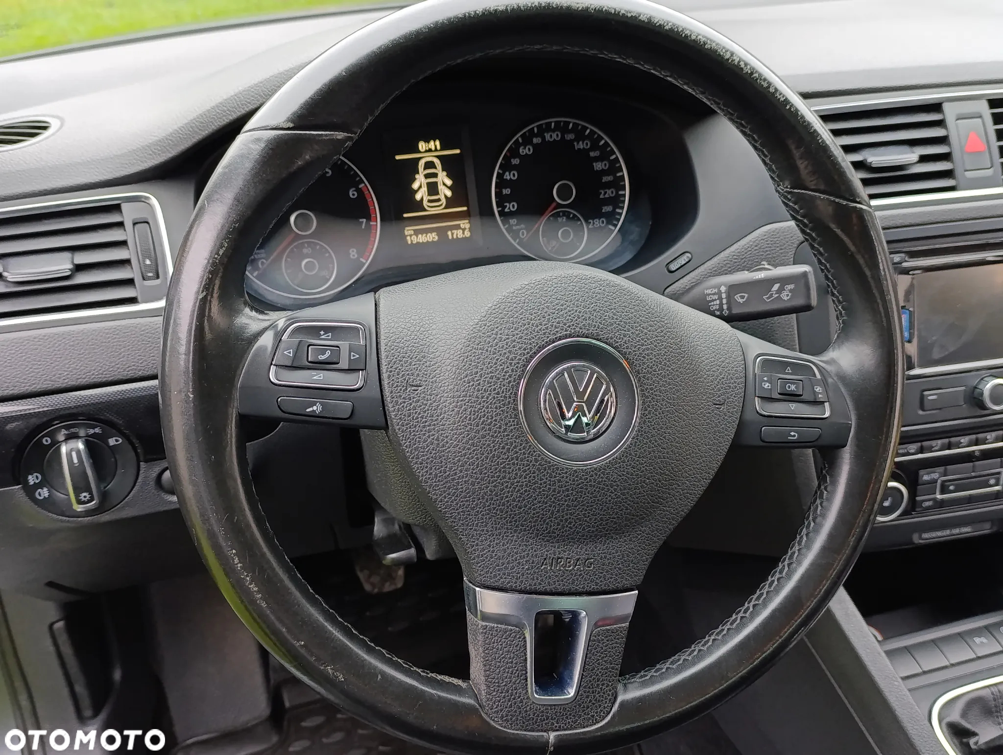Volkswagen Jetta 1.2 TSI Comfortline - 11