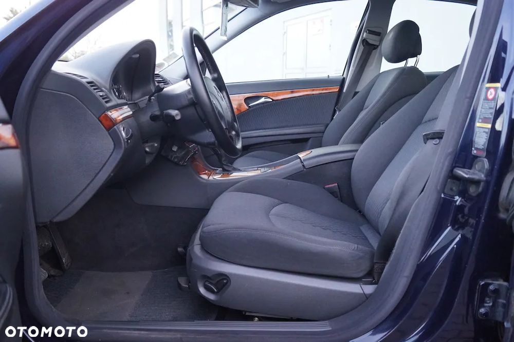 Mercedes-Benz Klasa E 200 Kompressor Automatik Elegance - 12