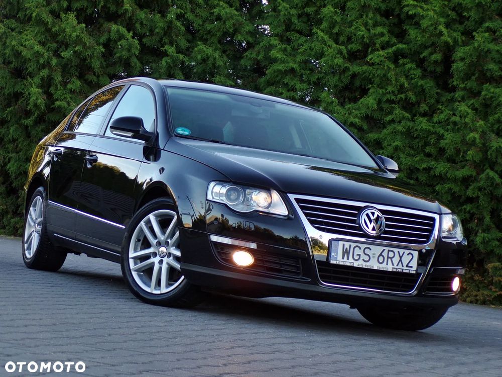 Volkswagen Passat 1.8 TSI Highline - 1