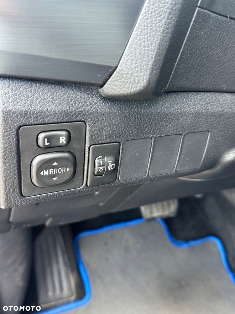 Toyota Auris - 20