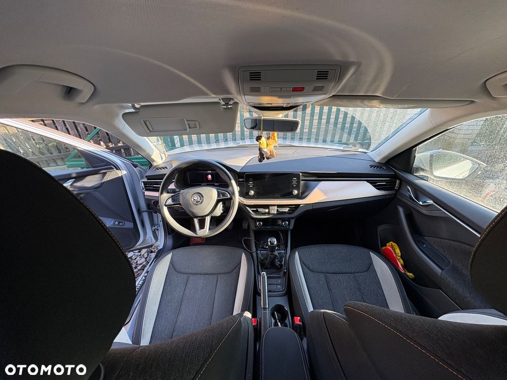 Skoda Kamiq 1.0 TSI Active - 4