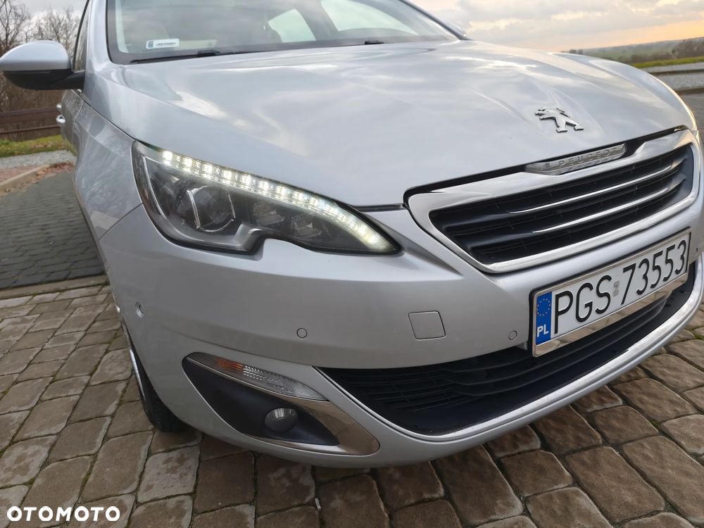 Peugeot 308 1.6 THP Allure - 14