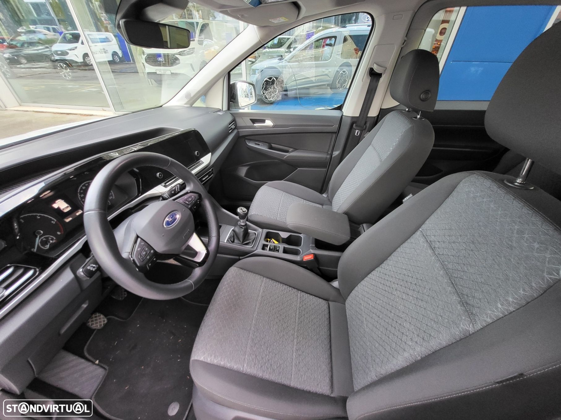 Ford Tourneo Connect Grand 2.0 TDCi Titanium - 12