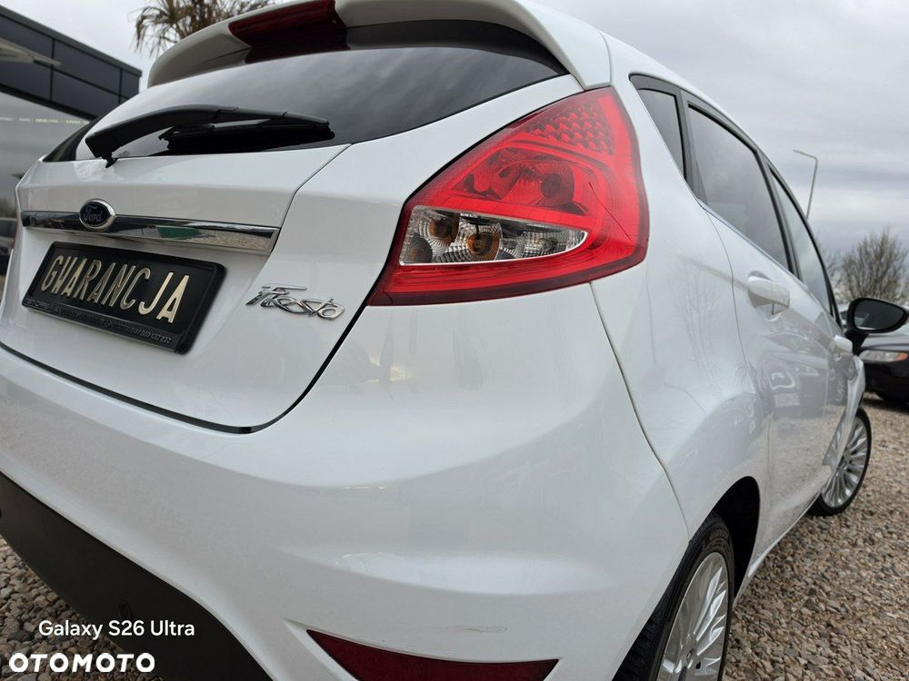 Ford Fiesta 1.25 Titanium - 19