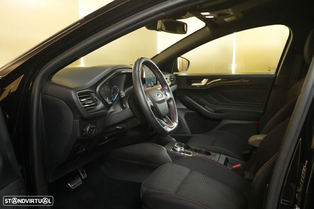 Ford Focus SW 1.5 TDCi EcoBlue ST-Line X Aut. - 29