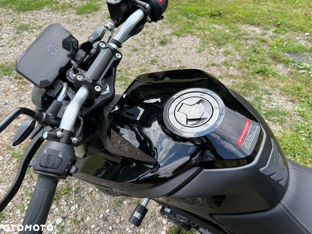 VOGE R125 - 9