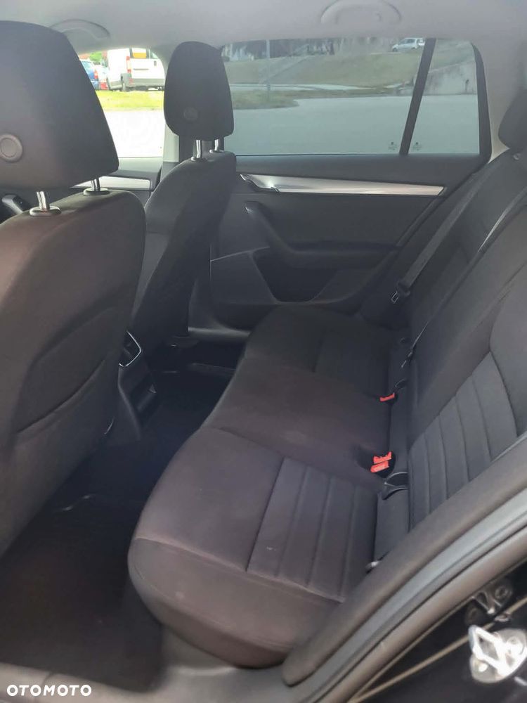 Skoda Octavia 1.8 TSI Green tec Elegance - 10