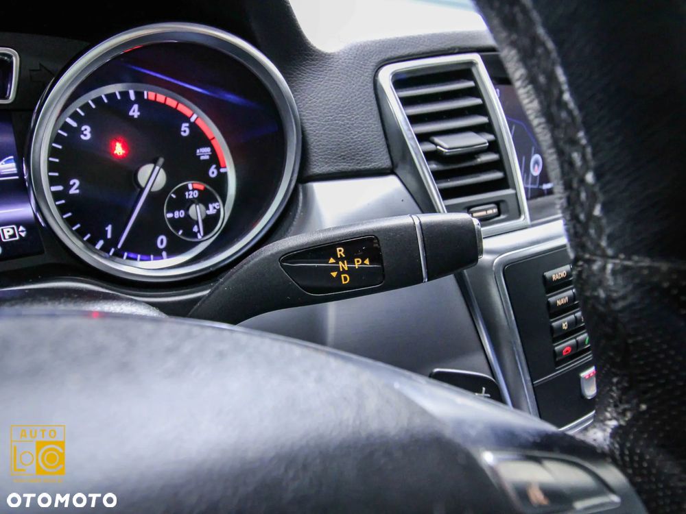 Mercedes-Benz ML 350 BlueTEC 4MATIC 7G-TRONIC - 26