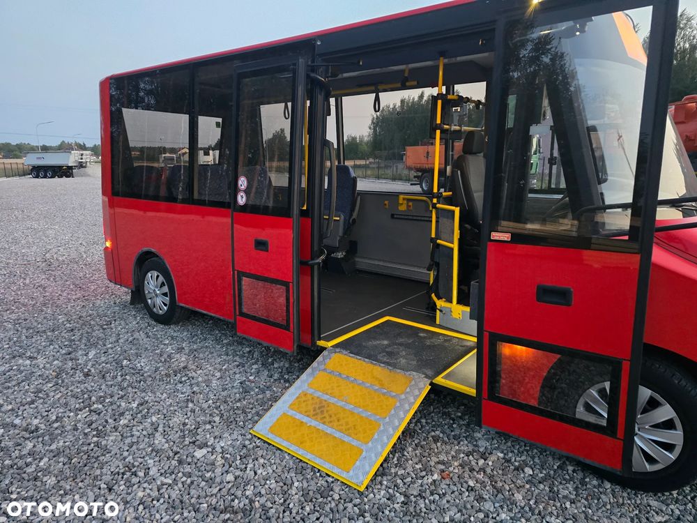 Volkswagen T6/Mikrobus/Bus szkolny/Kat B 8+1 - 12