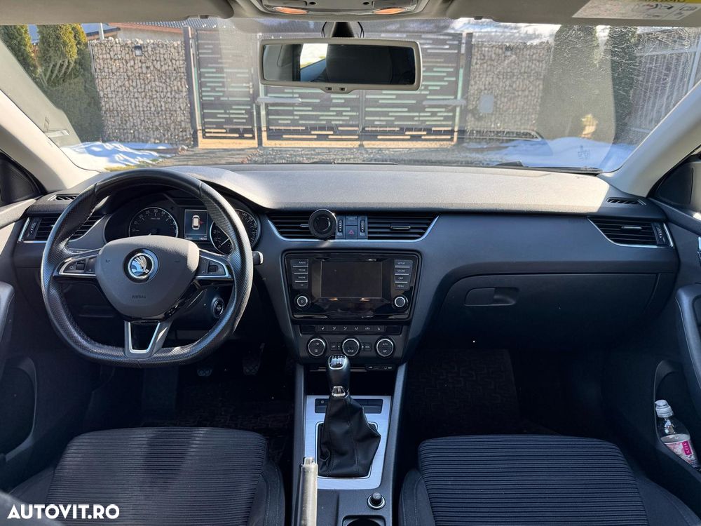 Skoda Octavia 2.0 TDI ELEGANCE - 15