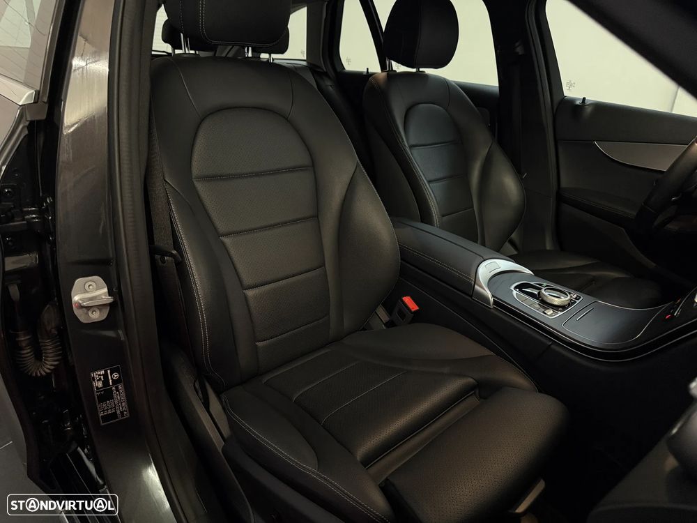 Mercedes-Benz C 180 d Avantgarde Aut. - 23