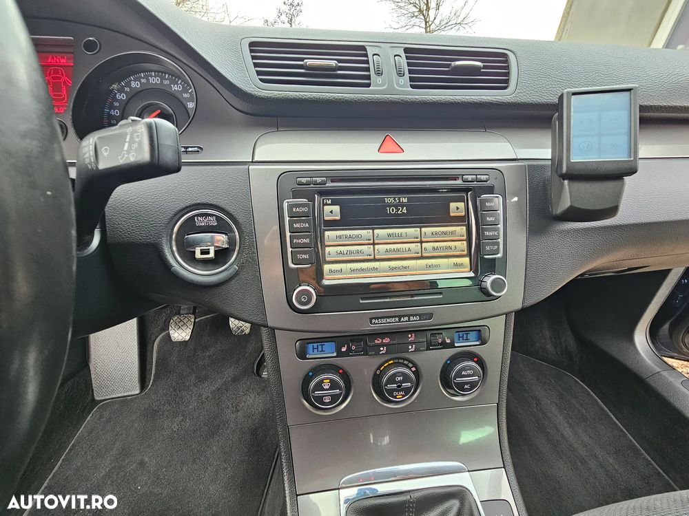 Volkswagen Passat Variant 1.9 TDI DPF BlueMotion - 7