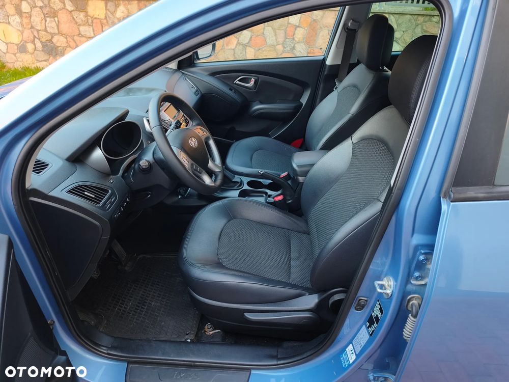 2011 Hyundai ix35, photograph 12